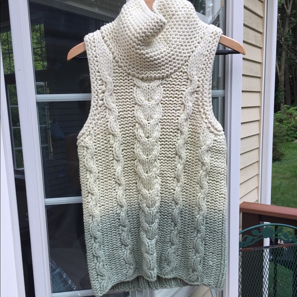 Free People Sweaters - Cream and light green Free people ombré knit Free People Sweaters - Cream and light green Free people ombré knit